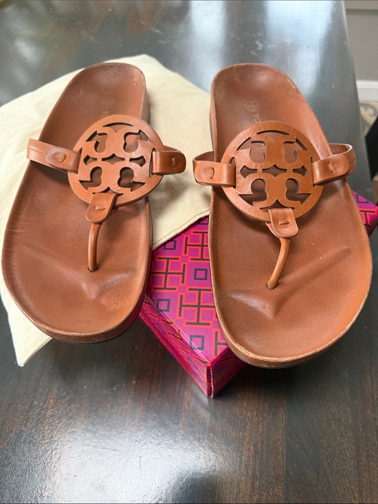 Tory Burch Shoes - Tory Burch Cloud Miller - Aged Camello - Size 9
